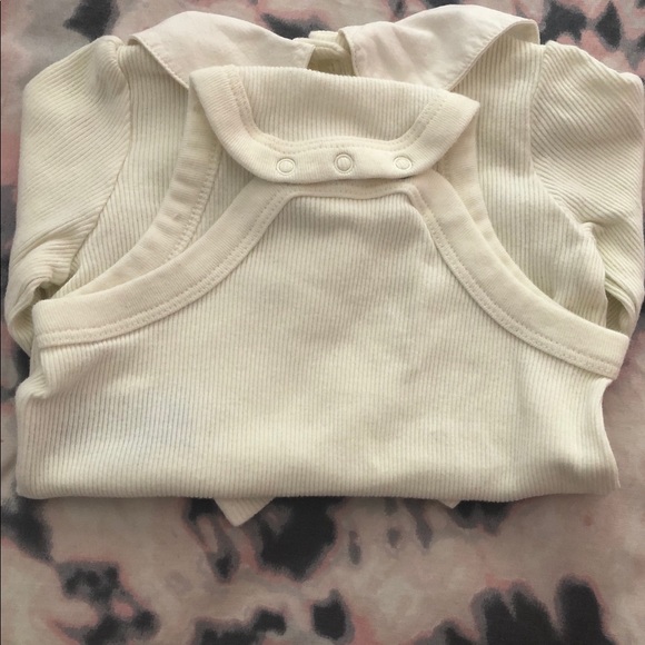 Collared & Textured Bodysuit. - Picture 3 of 3